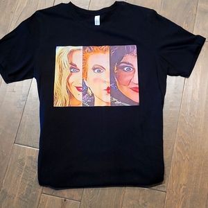 Unisex  size Large Hocus Pocus Halloween T-Shirt